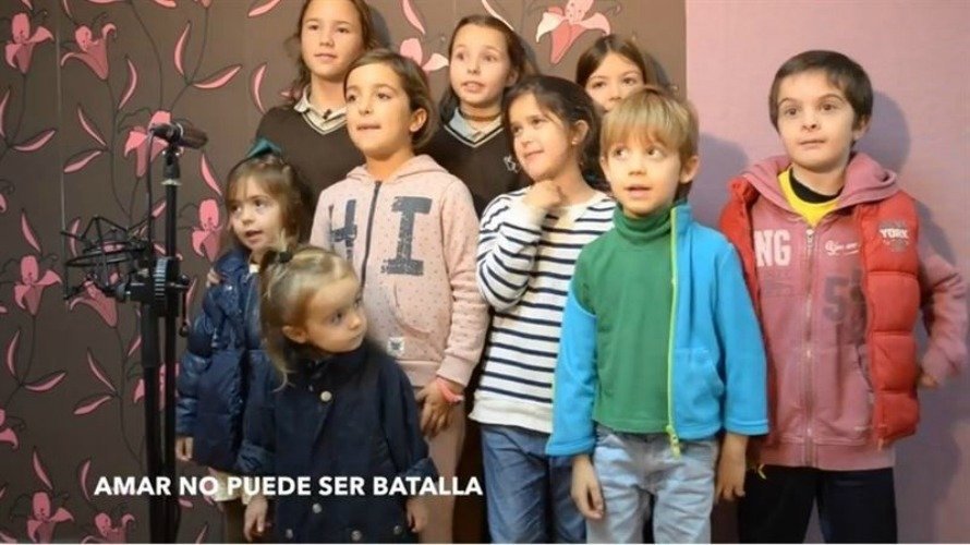 Canción colaborativa interpretada por niños contra la violencia machista.