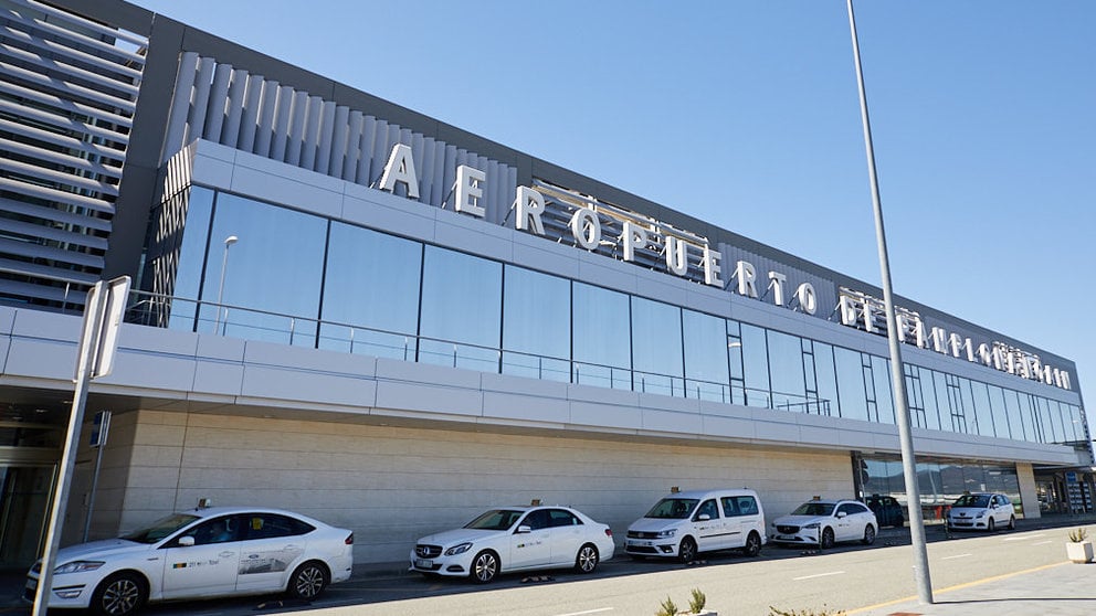 Aeropuerto de Noáin-Pamplona. IÑIGO ALZUGARAY